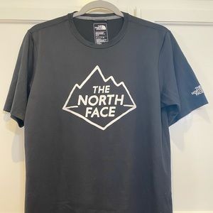 North face black men’s small flash dry fabric
